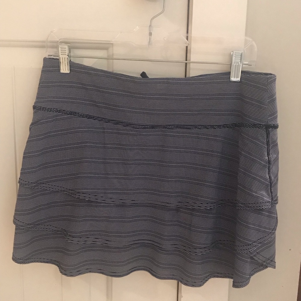Athleta Navy & White Striped Swagger Skort L